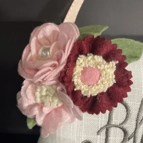 BLESSED Pillow Door Hanger 7”x 5” White Linen Pink and Burgundy Felt Flowers - Picture 3 of 9